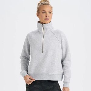 EUC Vuori Restore Half Zip - Light Heather Grey M